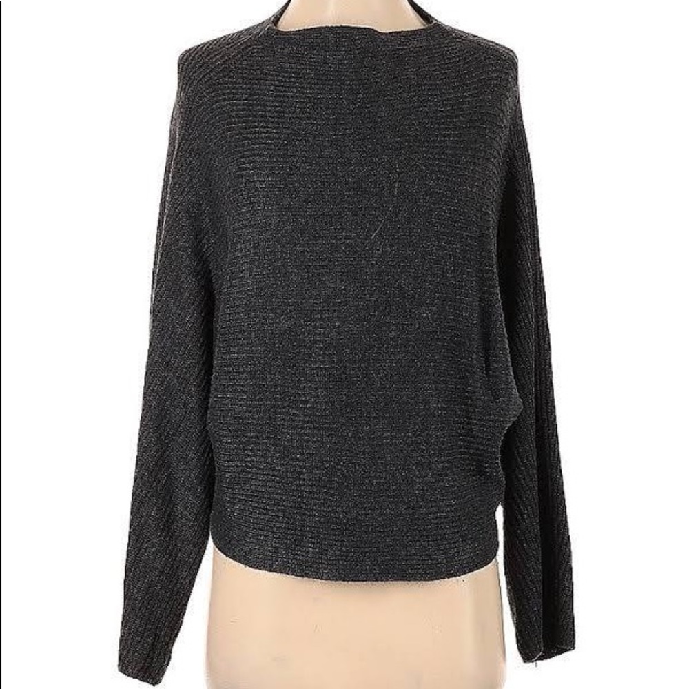 Charcoal gray Leith sweater
